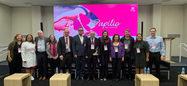 Hospital da Mulher reúne especialistas para discutir navegação oncológica