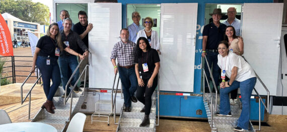 Maristela Honda participa da abertura da Agrishow com representantes do setor